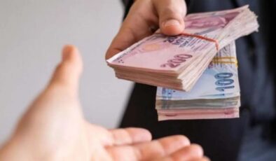 Yeni asgari ücret belirleniyor: 11 bin 600 lira gündemde!