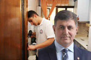 Karşıyaka’da yaş almış pek çok vatandaş olduğunu vurgulayan Karşıyaka Belediye