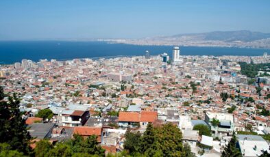 ‘Deprem sonrası İzmir’deki konut fiyatları yüzde 20’nin üzerinde yükseldi’