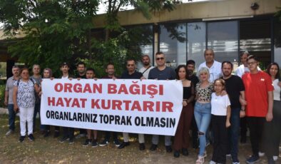 Diyaliz hastaları İzmir’de bir araya geldi