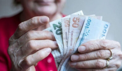 Uzmanlardan emekli maaşı tahmini: En düşük maaş ne kadar olacak?