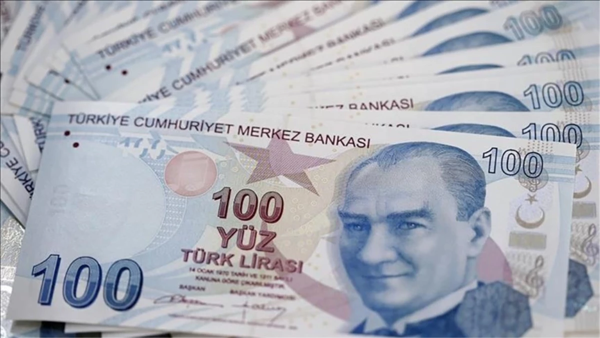 Bayram ikramiyeleri ve emekli maaşlarının ne zaman yatacağı belli oldu.