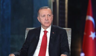 Cumhurbaşkanı Erdoğan’dan CHP’ye başörtüsü çağrısı
