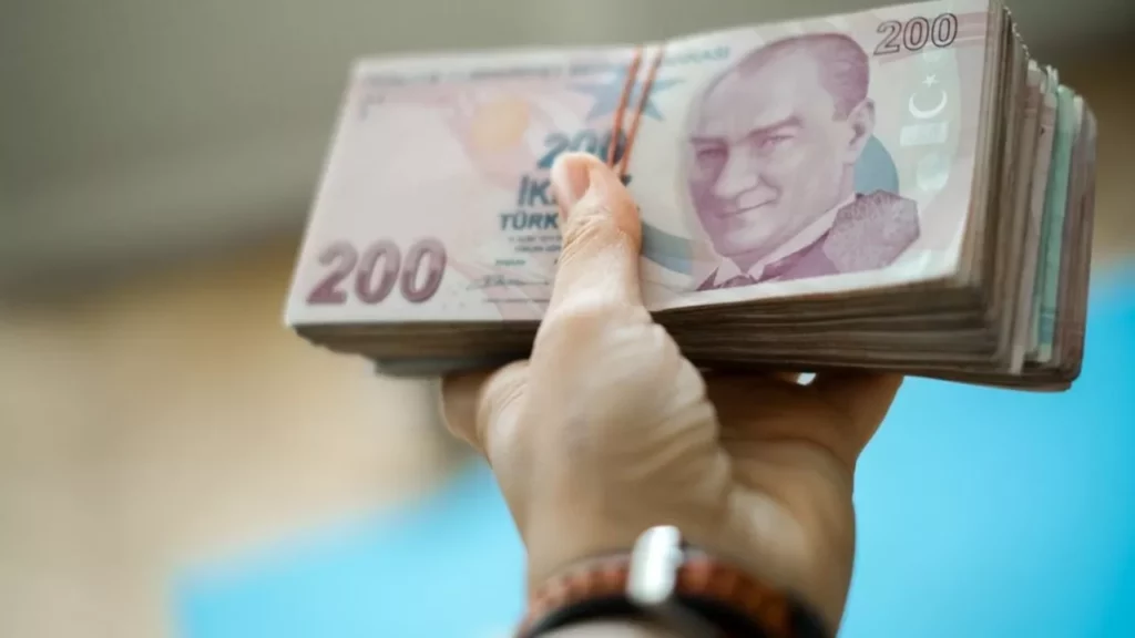 Ev hanımlarına bayram harçlığı: Kurban Bayramı için başvuru nasıl yapılır?