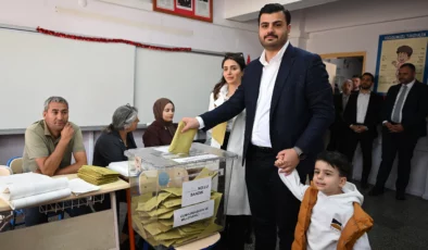 AK Partili İnan’dan ‘genç seçmen’ iddiası: ‘Gençlerden en çok oyu Erdoğan aldı’
