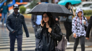 Ülke genelinde yağışlar sürüyor. Meteoroloji, 12 il için sarı ve