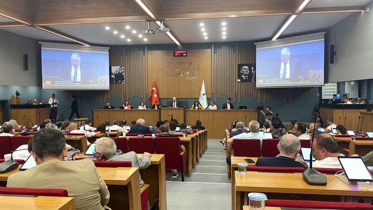 DEMOKRAT GÜNDEM- HABER MERKEZİ- EMİN ŞANLI- İBB’nin Haziran ayı meclis