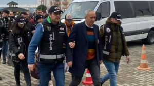Çanakkale’de rüşvet aldığı iddiasıyla hakkında yürütülen soruşturma kapsamında tutuklanarak İçişleri