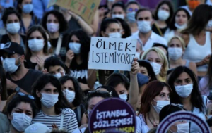 Antalya’nın Alanya ilçesinde aile sağlığı merkezinde görevli doktor Melek B.’yi