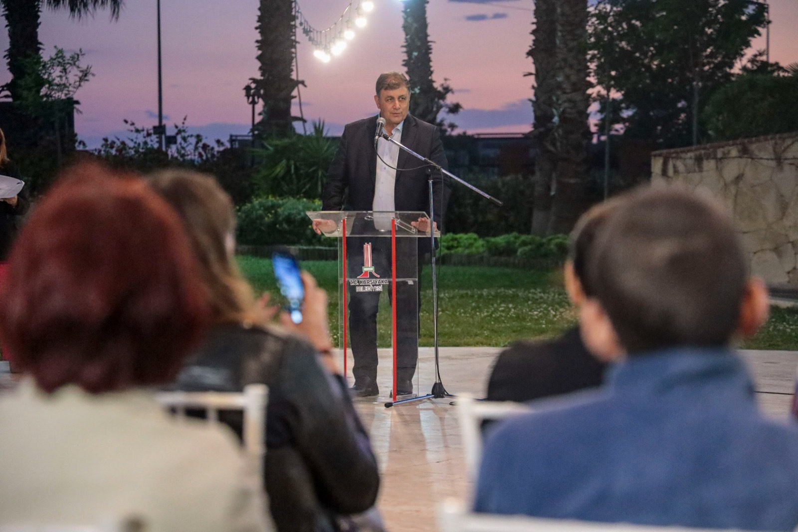 Mahalle sakinleri arasındaki iletişimi ve dayanışmayı güçlendirmeyi amaçlayan dijital komşuluk