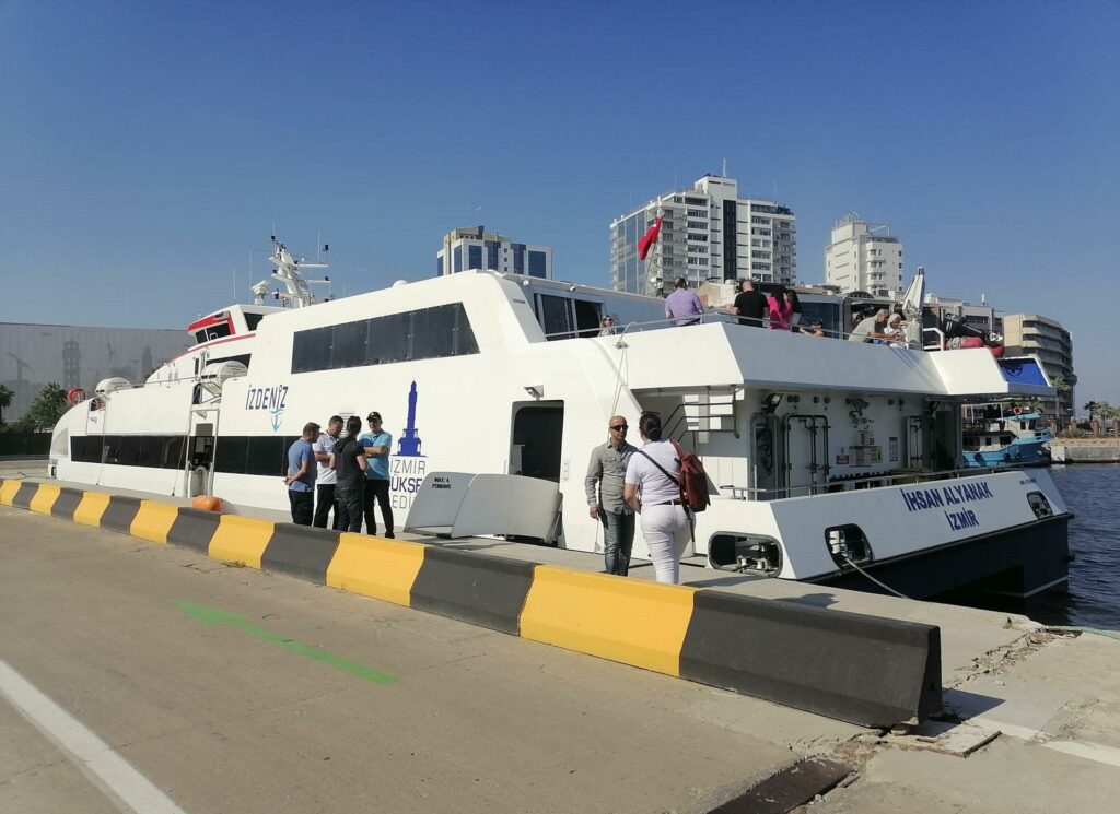 İzmir-Midilli seferleri yarın başlıyor