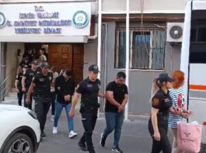 Siber Suçlarla Mücadele Şube Müdürlüğü ekipleri, internet üzerinden ürün ilanları