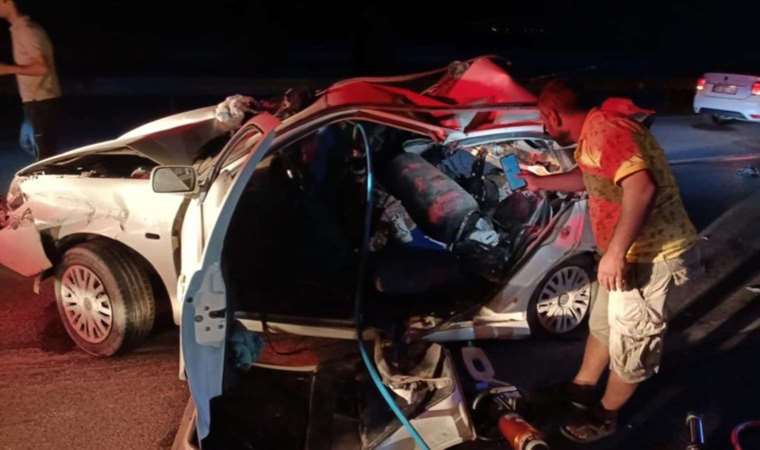 Osmaniye’de E-90 otoyolu Toprakkale Gişeleri yakınlarında meydana gelen trafik kazasında