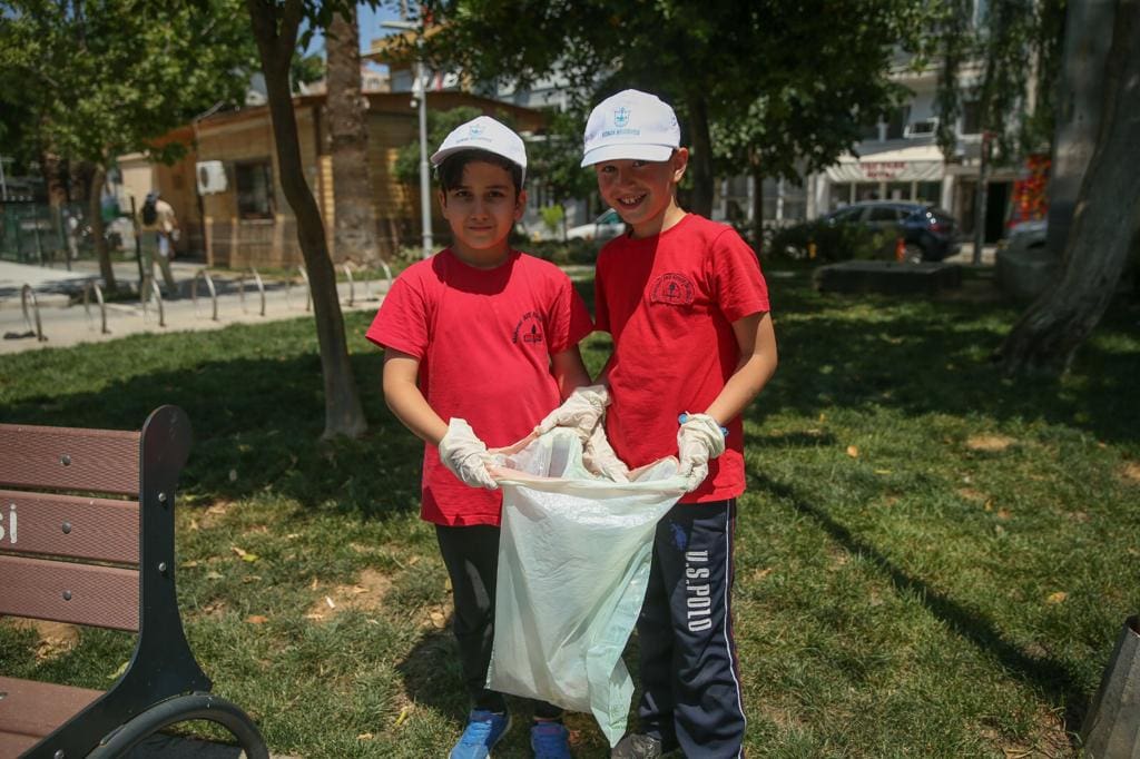 Konak'ta Çevre Koruma Haftası... Batur'dan İklim Farkındalık Merkezi müjdesi