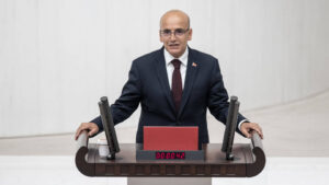 Gazeteci yazar Akyol, Şimşek’in yakın çevresinden aldığı iyi haberler üzerine