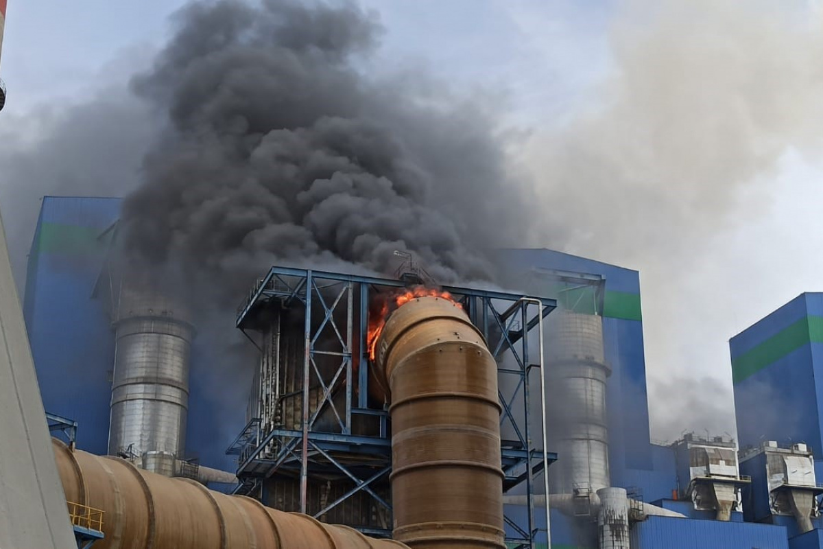 Çoğulhan bölgesinde bulunan Kahramanmaraş Afşin-Elbistan arasındaki B Termik Santrali’nin üçüncü