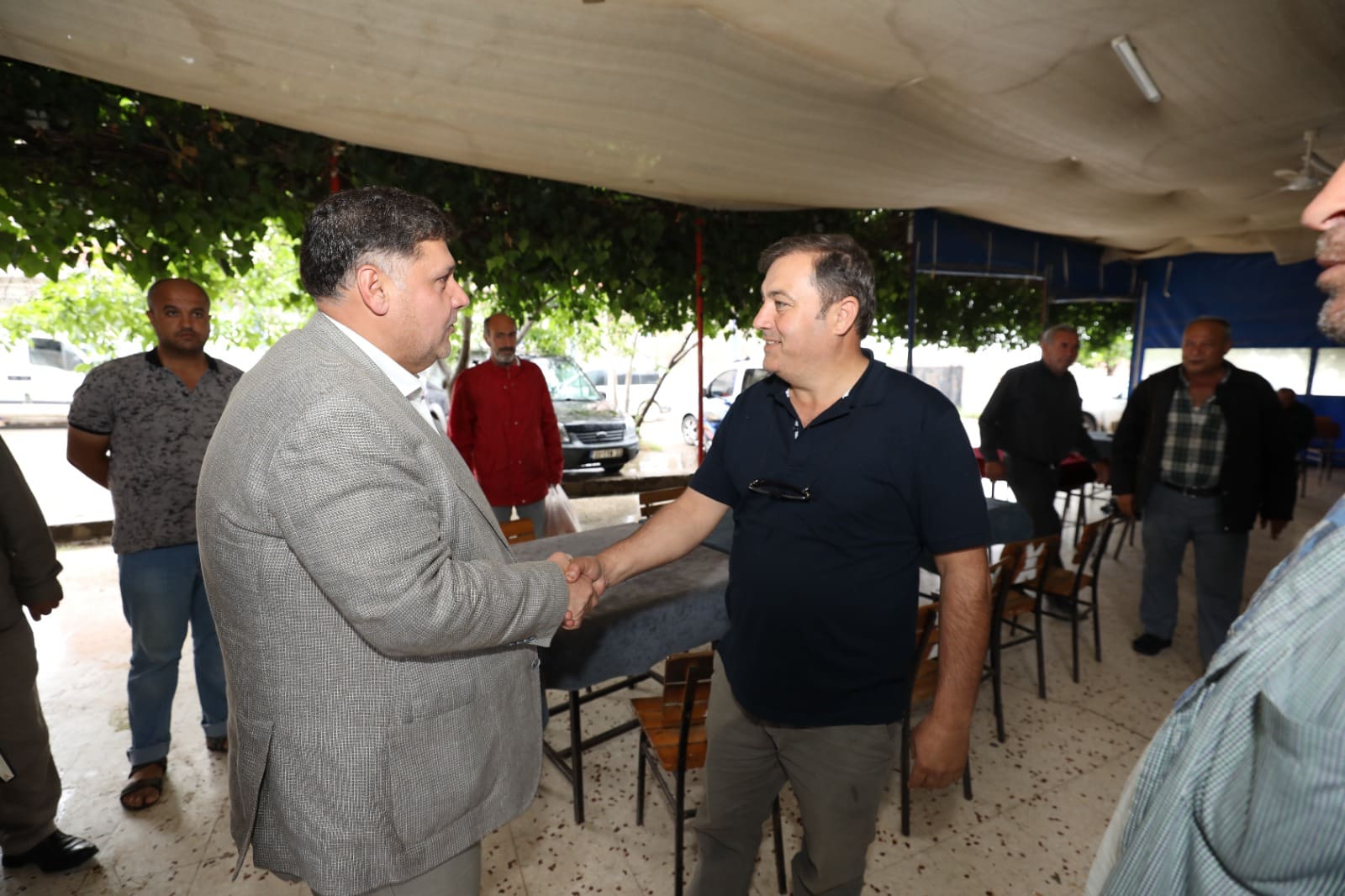 Menderes’te geçtiğimiz hafta gerçekleşen yoğun yağış ve dolu nedeniyle ürünleri