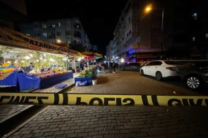 İzmir’in Karşıyaka ilçesinde, Bostanlı Mahallesi’nde saat 21.50 sıralarında meydana gelen
