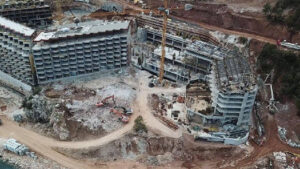 Marmaris Kent Konseyi yöneticileri, Sinpaş’ın, Marmaris’te otel projesinde atıkları denize