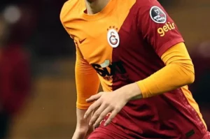 Galatasaray, gelecek sezon için transfer planlamalarına başladı ve milli oyuncu