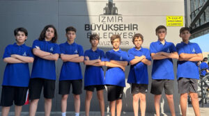 İzmir Büyükşehir Belediyesi Havuz İzmir tesislerinde düzenlenen U21 ve U15