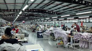 Ay, "Sektör kurtarılamazsa 20 milyar dolar ihracatı, 1,5 milyon işçiyi