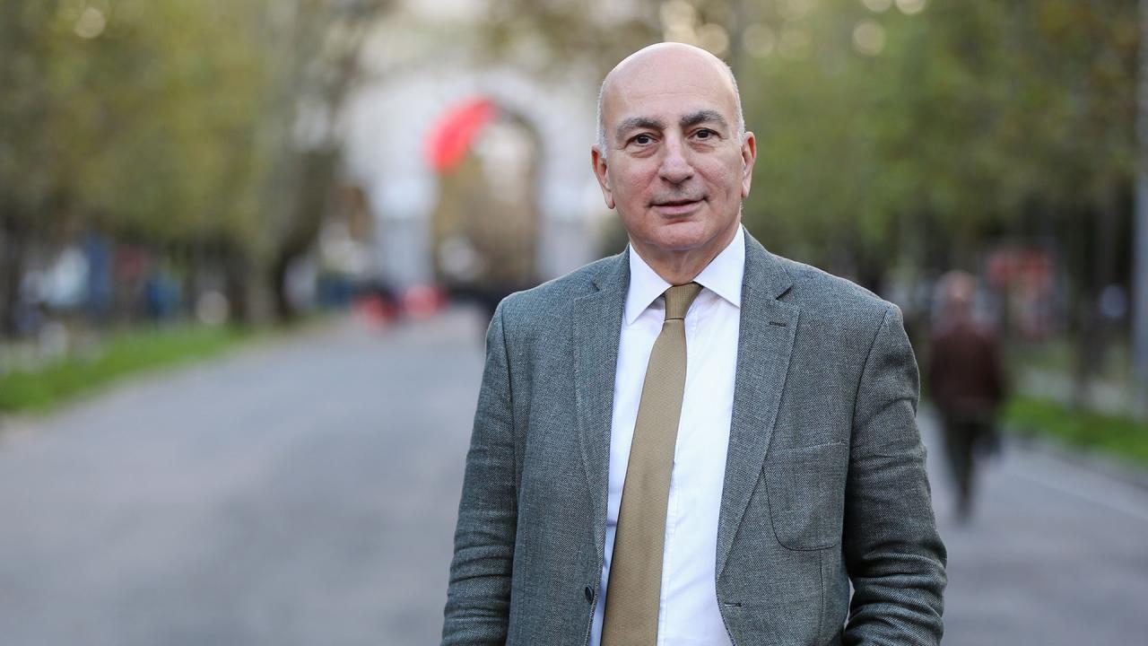 İktisat Uzmanı Mahfi Eğilmez, 'Yanlış Ekonomi Politikasının Sonuçları' adlı bir