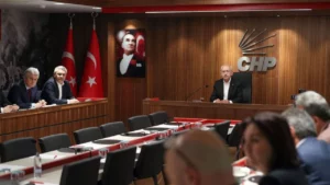 Cumhuriyet Halk Partisi (CHP) Merkez Yönetim Kurulu, Genel Başkan Kemal Kılıçdaroğlu başkanlığında
