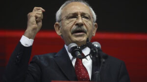 ‘Değişim’ tartışmalarının yaşandığı CHP’de genel başkan Kemal Kılıçdaroğlu’nun parti kurulları