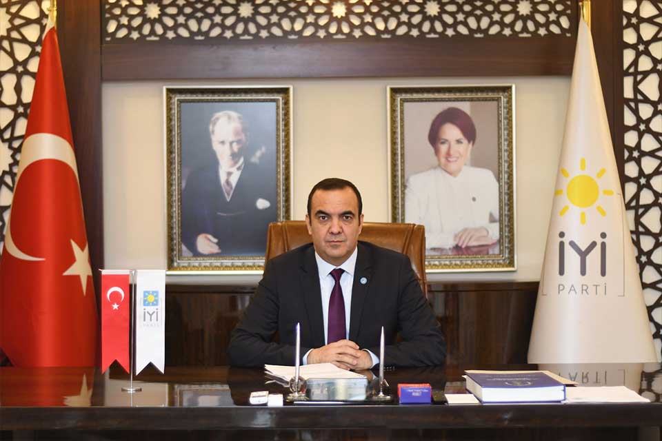 İyi Parti İzmir İl Başkanlığı’nda yeni A Takımı belli oldu.