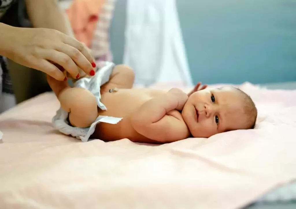 Bebeklerde İshale Karşı Ebeveynlere Özel Rehber: Pratik ve Etkili Tedavi Yöntemleri