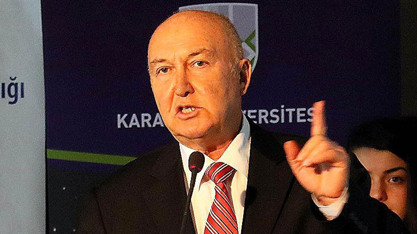 Prof. Dr. Ahmet Ercan, katıldığı bir canlı yayında yeni deprem