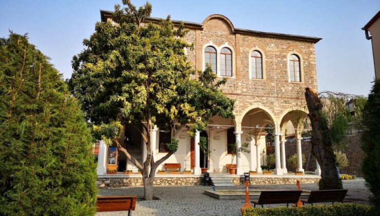 Yunanistan’dan İzmir’e Aziz Vukolos Kilisesi tepkisi