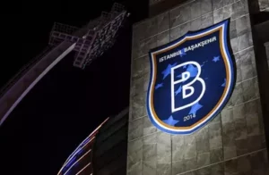 Başakşehir isim sponsoru Rams Global oldu. Turuncu-lacivertli kulübün resmi internet sitesinden konuyla ilgili
