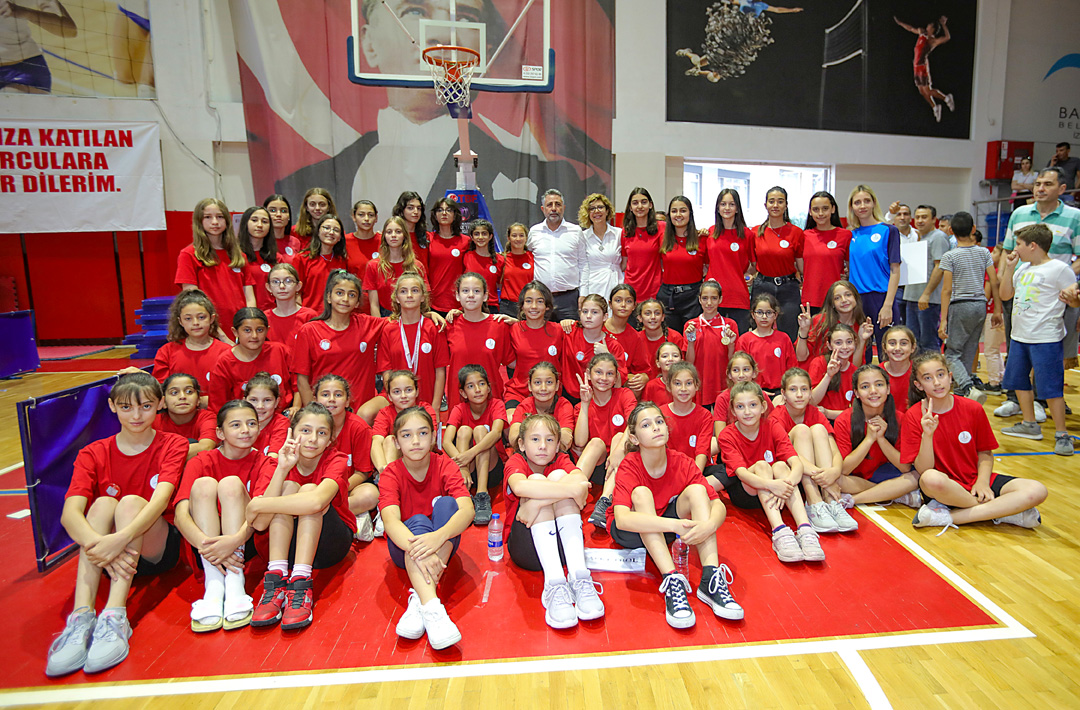 Spor alanında yaptığı yatırımlar ve elde ettiği başarılarla fark yaratan
