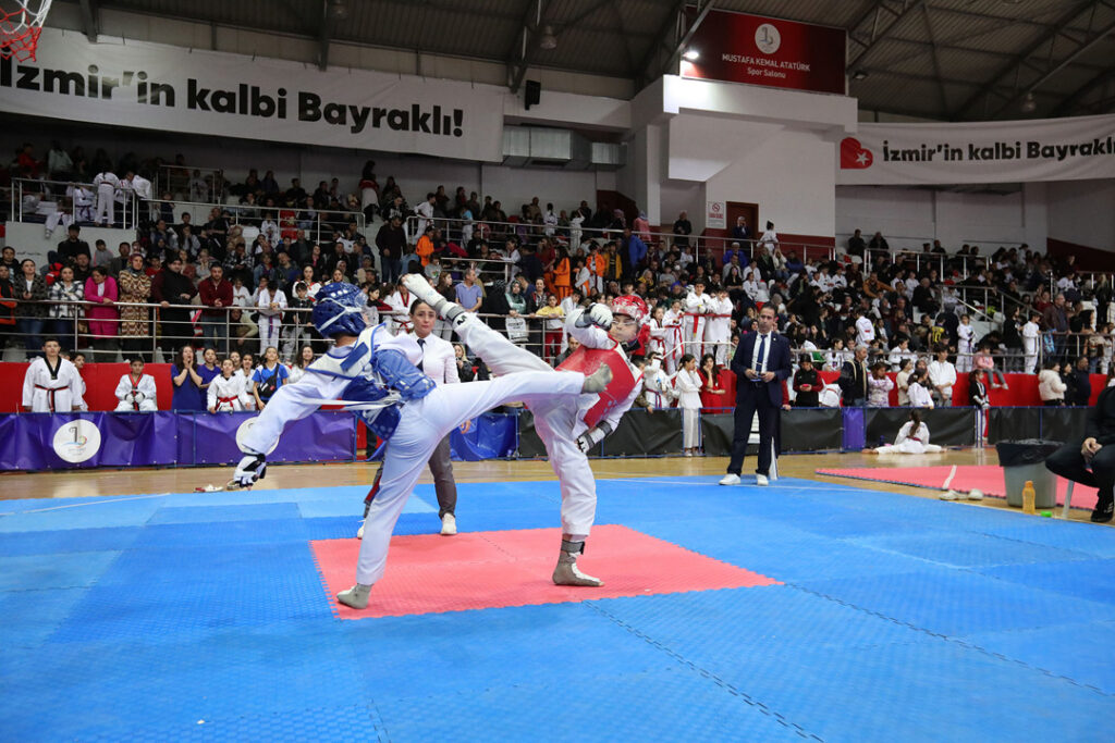 bayraklı belediyesi