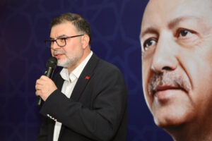 AK Parti İzmir İl Başkanı Bilal Saygılı, “‘Trollerin işi’ diyenlere