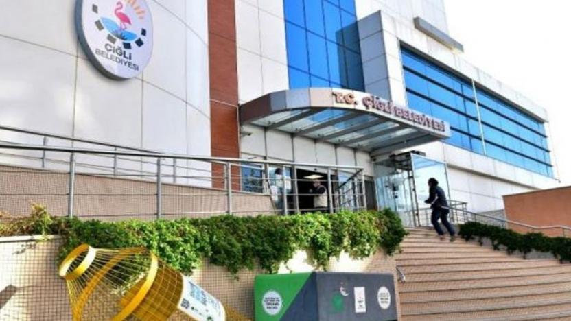 Çiğli Belediyesi’nden Madımak için anma töreni… Çiğli Belediyesi, 1993 yılında Sivas’ta düzenlenen Pir Sultan Abdal Kültür
