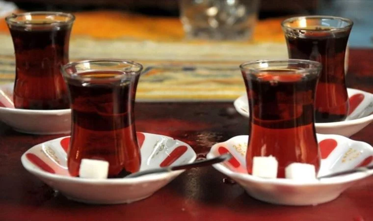 Çay fiyatlarına Haziran başında yapılan yüzde 43 zamın ardından bir