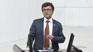 CHP İzmir Milletvekili Yüksel Taşkın ile birlikte 17 milletvekiline Meclis’te