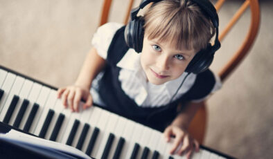 Akademik Başarının Sırrı mı? Uzmanlar Müziğin Çocukların Öğrenme Yeteneklerine Etkisini İnceliyor