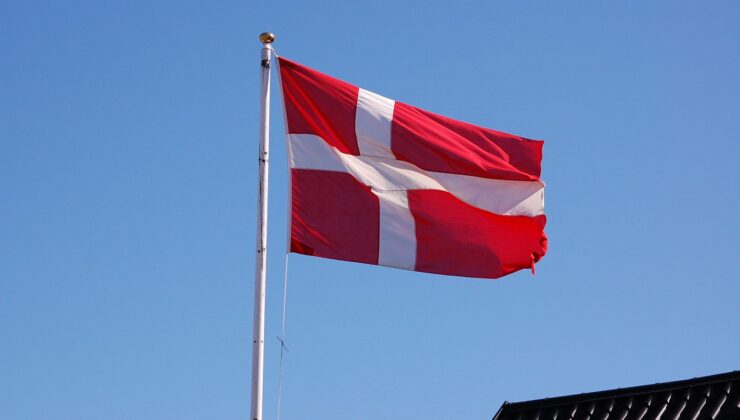 Danimarka’dan Kuran yakma eylemine kınama: “Şiddet hiçbir zaman yanıt olmamalı”
