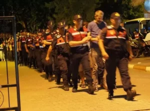 Aydın merkezli 7 ilde, ikinci el araçlarını satmak isteyen 150