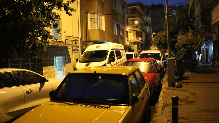 İzmir Konak ilçesinde, komşularının bir süredir kendilerinden haber alamadığı Suzan