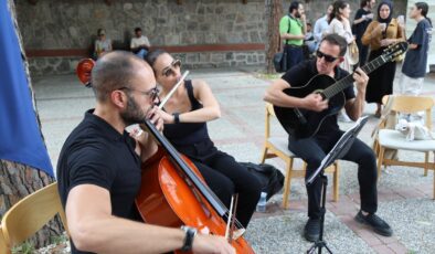 İzmir’de Fanzin Günleri sona erdi… Atölyeden söyleşiye dolu dolu program