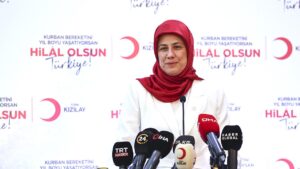 Türk Kızılayı'nın başkanı Profesör Doktor Fatma Meriç Yılmaz oldu. Peki