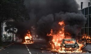 Paris Büyükelçiliği tarafından yapılan açıklamada, genç sürücü Nael M.’nin polisin