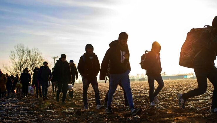 İçişleri Bakanı Yerlikaya’dan kaçak göçmen açıklaması; ‘İmkanı yoksa seyahat masrafları bütçemizden karşılanıyor!’