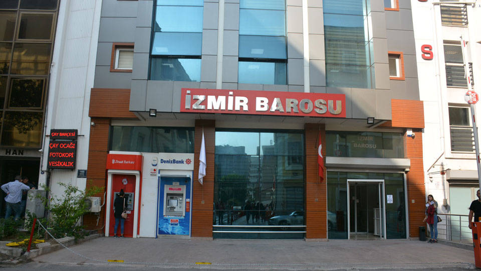 İzmir Barosu’ndan harç ve vergi zamlarını yargıya taşıma hamlesi! İzmir Barosu, maktu harçlara yüzde 50 oranında artış yapılmasını ve