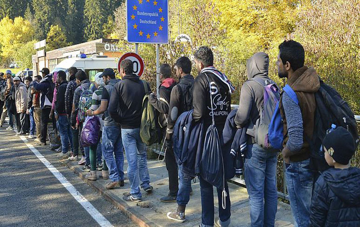 Geçen yıl toplam 996 bin kişinin AB’ye iltica için başvurmasıyla